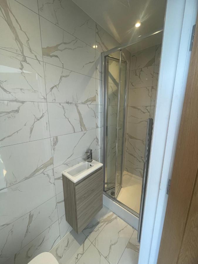 2A Seymour Road Vila Sutton  Exterior foto
