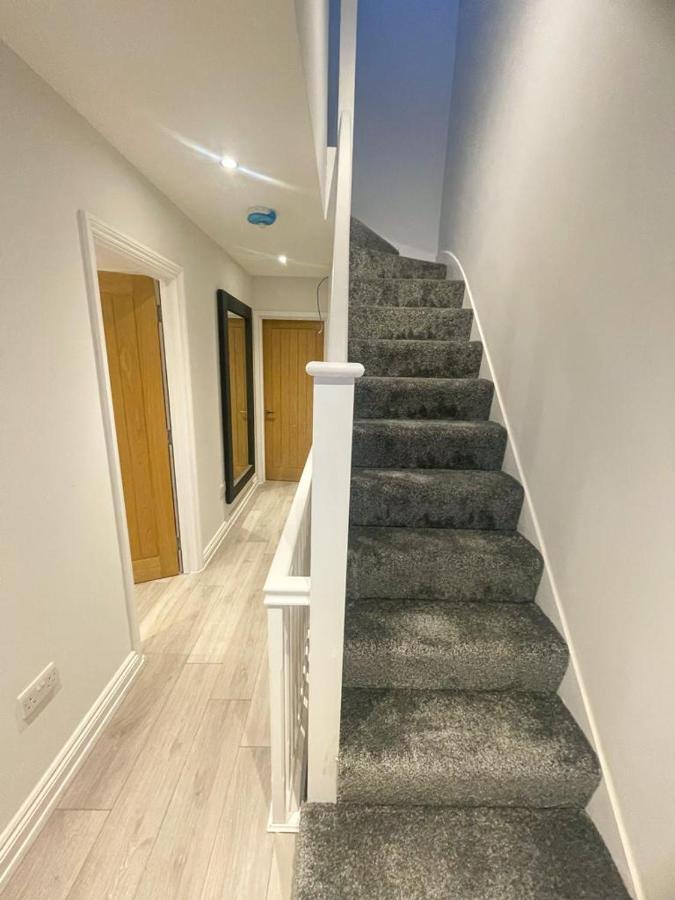 2A Seymour Road Vila Sutton  Exterior foto