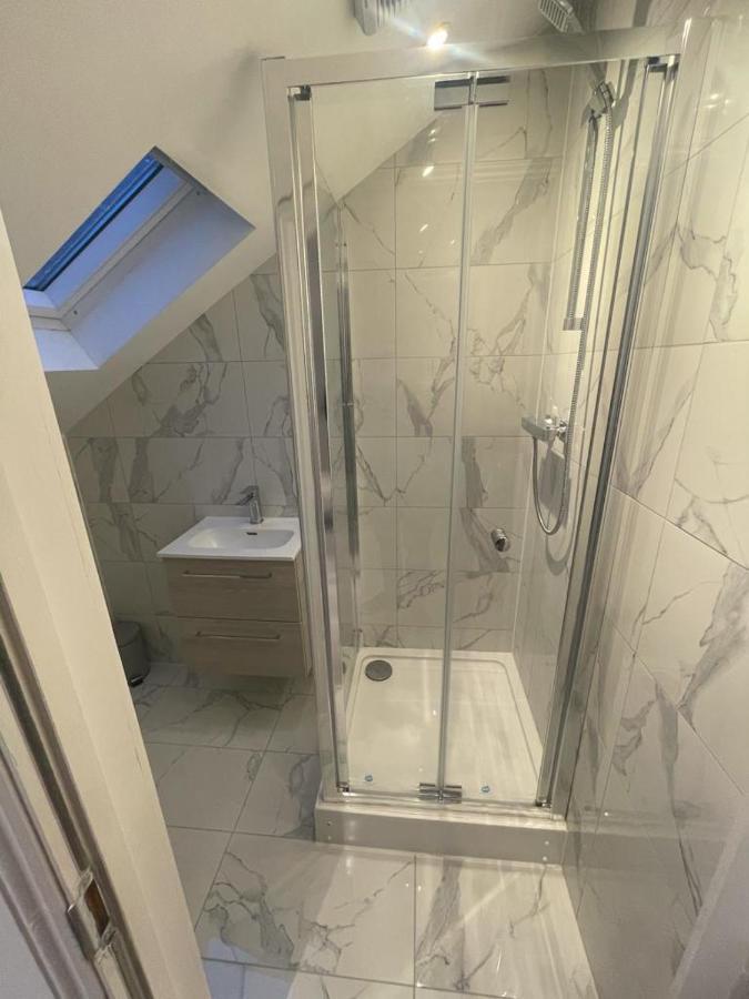 2A Seymour Road Vila Sutton  Exterior foto